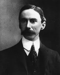 Bertrand Russell, candidato para Wimbledon durante la elección parcial de 1907